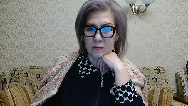 Elegant00Lady online show from 10/11/25, 05:47