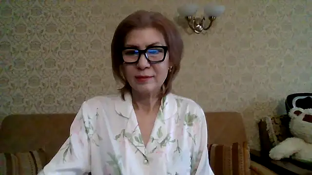 Elegant00Lady online show from 01/15/26, 04:05