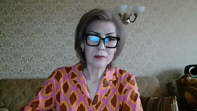 Snapshot of Elegant00Lady chatting on 03/20/26, 12:06 Elegant00Lady online show from 03/20/26, 12:06