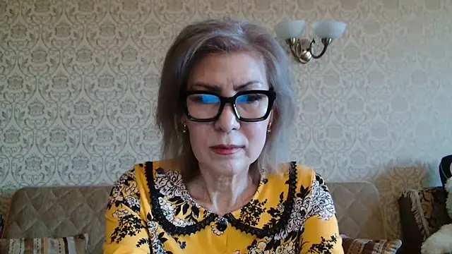 Elegant00Lady online show from 01/07/26, 04:28