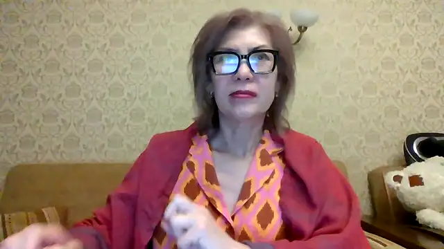 Snapshot of Elegant00Lady chatting on 04/20/26, 04:52 Elegant00Lady online show from 04/20/26, 04:52