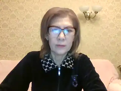 Elegant00Lady online show from 01/15/25, 06:19