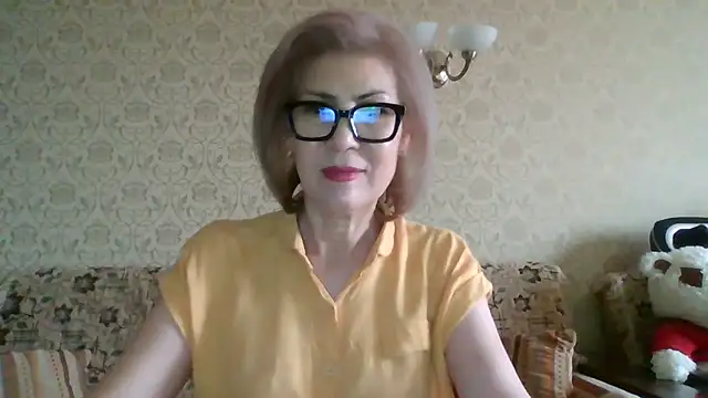 Snapshot of Elegant00Lady chatting on 07/13/26, 10:14 Elegant00Lady online show from 07/13/26, 10:14
