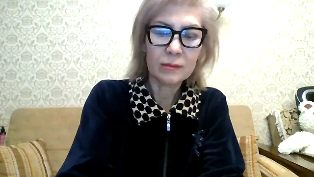 Elegant00Lady online show from 01/13/26, 05:17