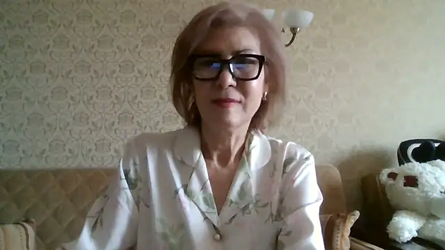 Snapshot of Elegant00Lady chatting on 05/26/26, 04:43 Elegant00Lady online show from 05/26/26, 04:43