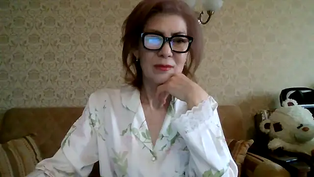 Elegant00Lady online show from 02/22/26, 03:53