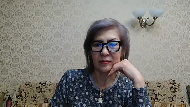 Elegant00Lady online show from 10/07/25, 05:03