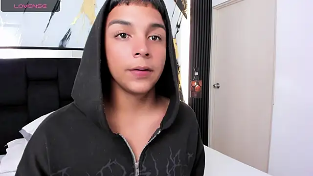 Seductivo jr online show from 06/24/26, 04:44