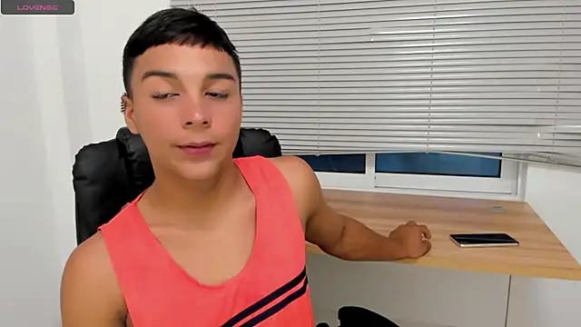 Seductivo jr online show from 12/04/25, 04:33