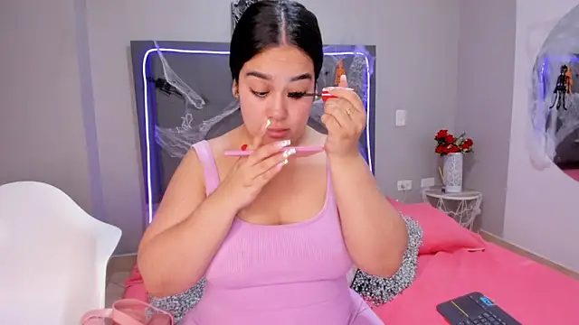 emma lye online show from 10/15/25, 08:17