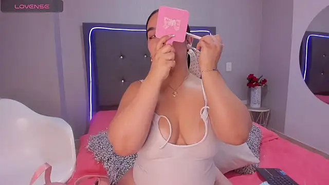 emma lye online show from 10/04/25, 07:59