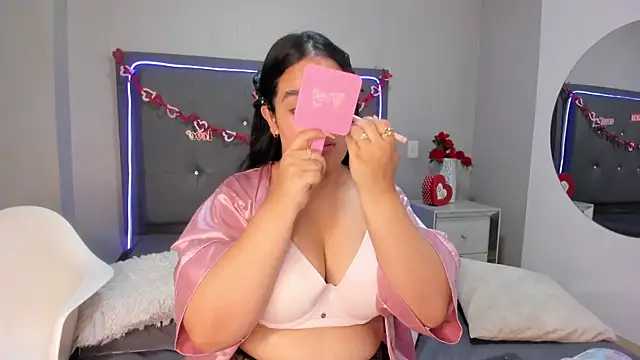 emma lye online show from 04/14/26, 09:09