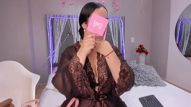 emma lye online show from 11/01/25, 08:57