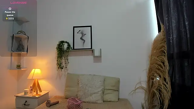 Abigail 29 online show from 11/11/25, 12:11