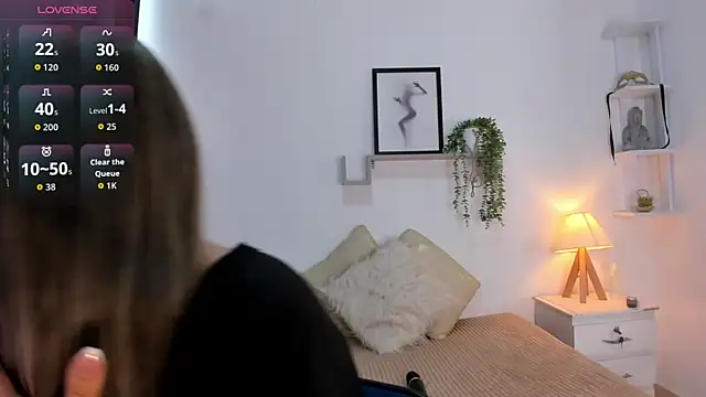 Abigail 29 online show from 11/12/25, 12:09