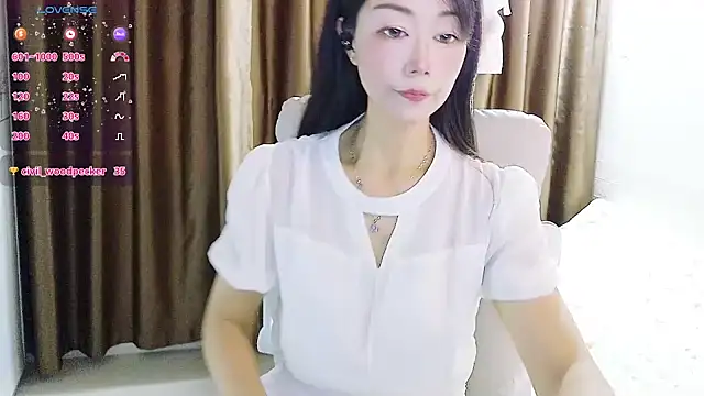 Snapshot of CindyHK chatting on 05/15/26, 04:54 CindyHK online show from 05/15/26, 04:54