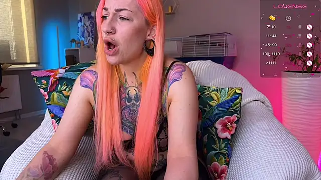 Tanya Acid online show from 05/02/26, 04:39