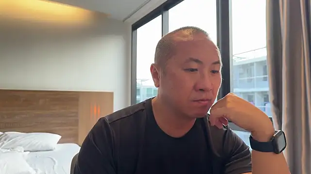 chih515 online show from 04/12/26, 12:03