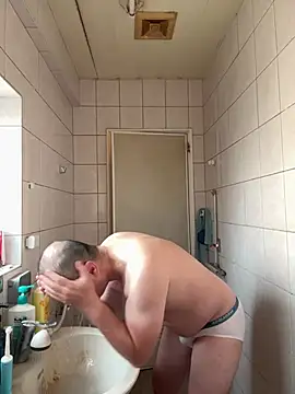 chih515 online show from 03/07/25, 12:04