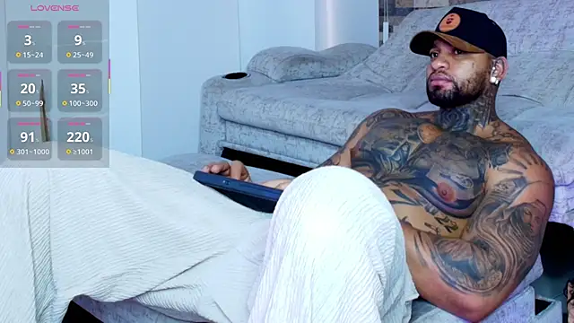 Snapshot of zaiin_diesel chatting on 02/13/26, 01:00 zaiin diesel online show from 02/13/26, 01:00