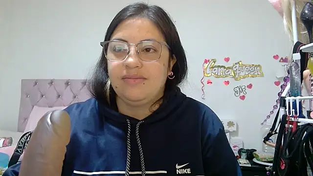 lanaqueen699 online show from 04/30/26, 12:34