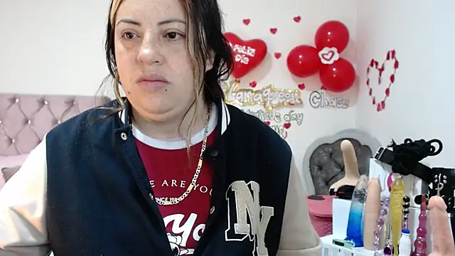 Snapshot of lanaqueen699 chatting on 03/05/25, 12:22 lanaqueen699 online show from 03/05/25, 12:22