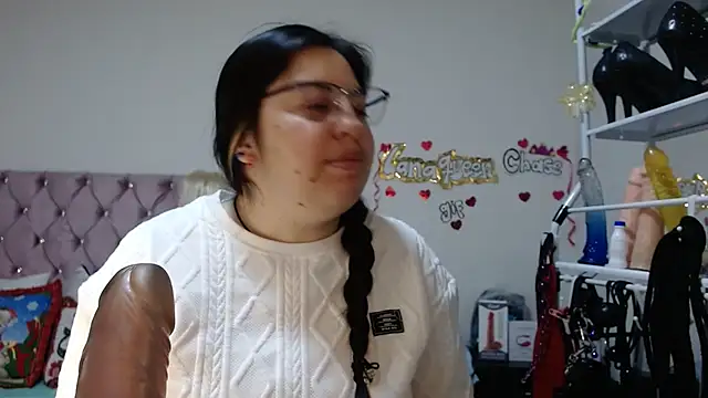 Snapshot of lanaqueen699 chatting on 12/19/25, 12:29 lanaqueen699 online show from 12/19/25, 12:29