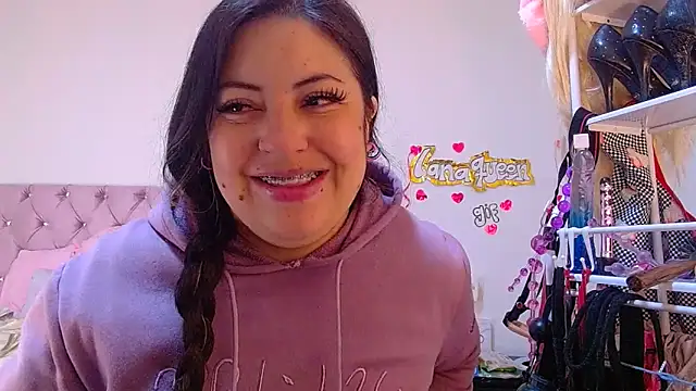 lanaqueen699 online show from 05/12/26, 12:11