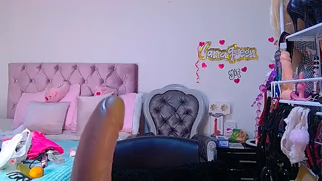 lanaqueen699 online show from 05/21/26, 12:24
