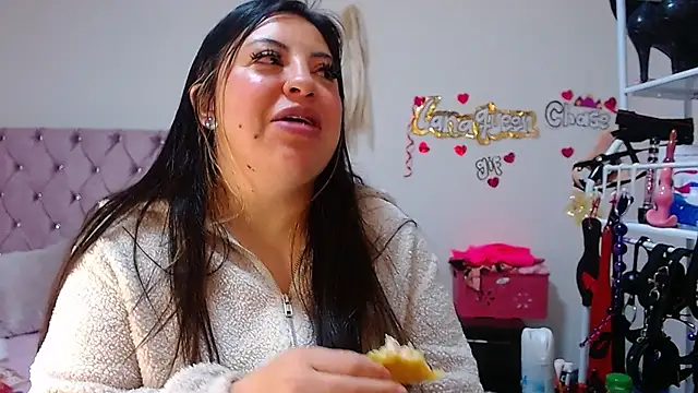 lanaqueen699 online show from 10/25/25, 12:54