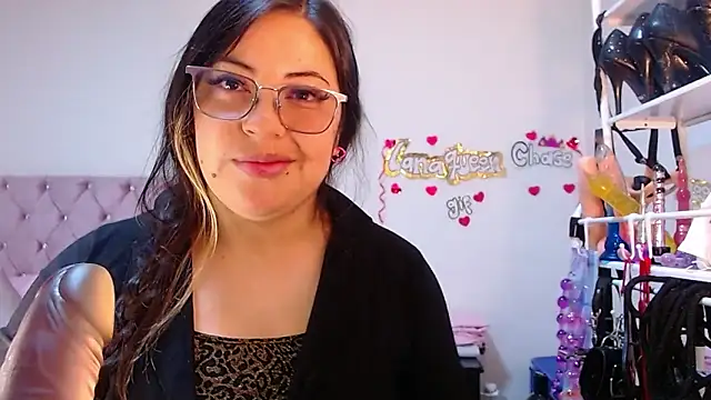 Snapshot of lanaqueen699 chatting on 02/03/26, 01:49 lanaqueen699 online show from 02/03/26, 01:49