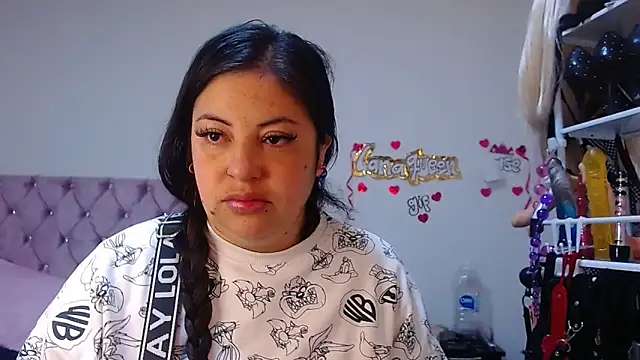 lanaqueen699 online show from 04/13/26, 12:20