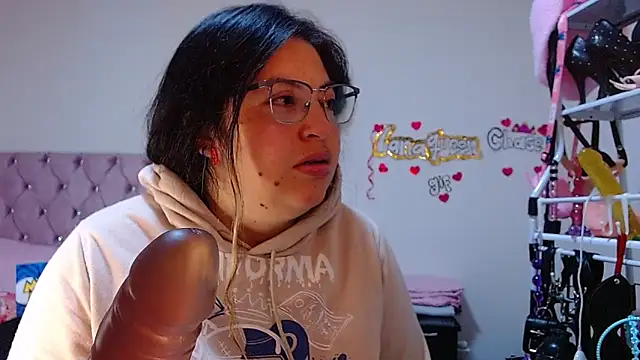 lanaqueen699 online show from 03/12/26, 12:20