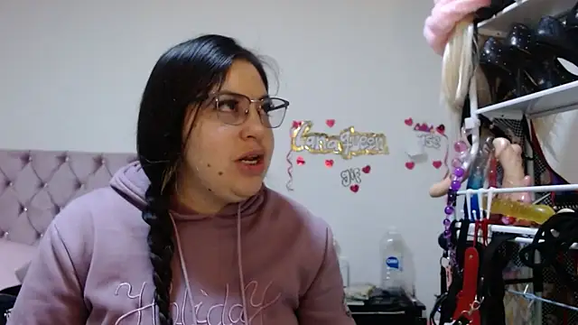 lanaqueen699 online show from 04/10/26, 12:23