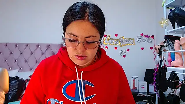 lanaqueen699 online show from 12/03/25, 12:26