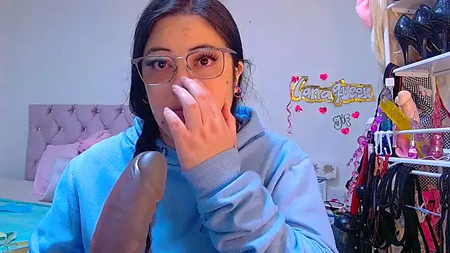 lanaqueen699 online show from 05/14/26, 12:24