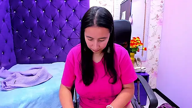 NaomyPrinces online show from 07/16/26, 03:31