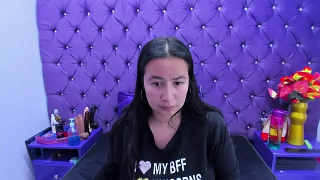 NaomyPrinces online show from 05/08/26, 02:32
