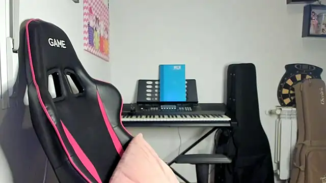 Ama music online show from 02/13/26, 02:06