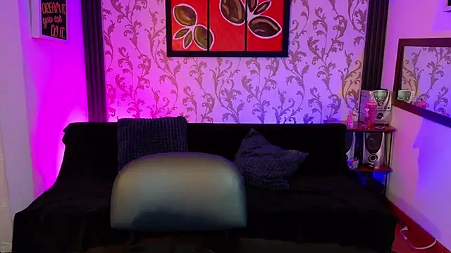 Hi Marceline online show from 04/17/26, 03:48