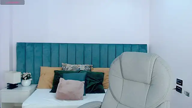 april bunnyy online show from 03/13/26, 09:09