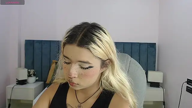 april bunnyy online show from 04/17/26, 07:49
