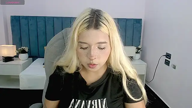 april bunnyy online show from 02/20/26, 08:11