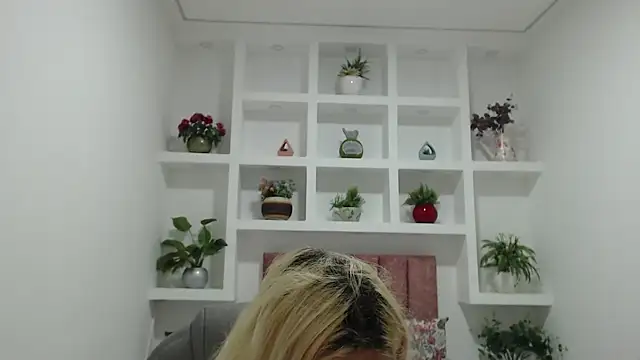 april bunnyy online show from 02/27/26, 01:55