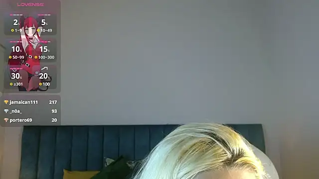 Snapshot of april_bunnyy chatting on 03/20/25, 11:56 april bunnyy online show from 03/20/25, 11:56