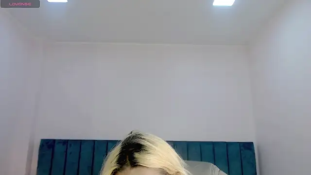 april bunnyy online show from 03/03/26, 07:54
