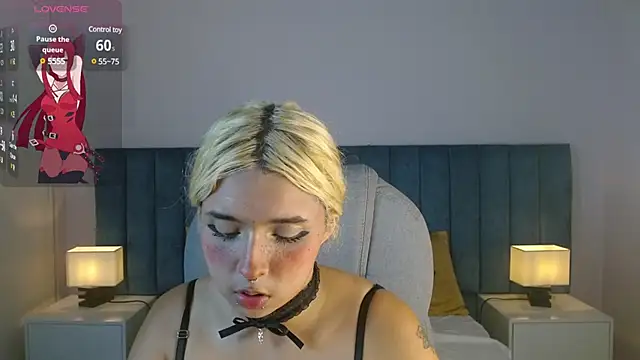 Snapshot of april_bunnyy chatting on 03/13/25, 09:16 april bunnyy online show from 03/13/25, 09:16