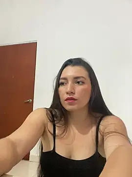 Sweetsex valeria online show from 03/07/25, 12:01