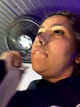 Larabrooks online show from 11/06/25, 07:18