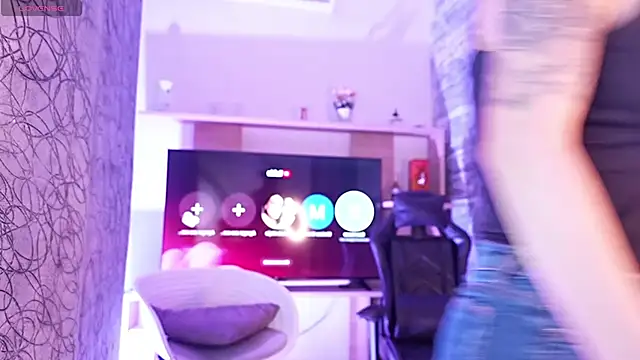 Melany Luv online show from 03/26/26, 08:51